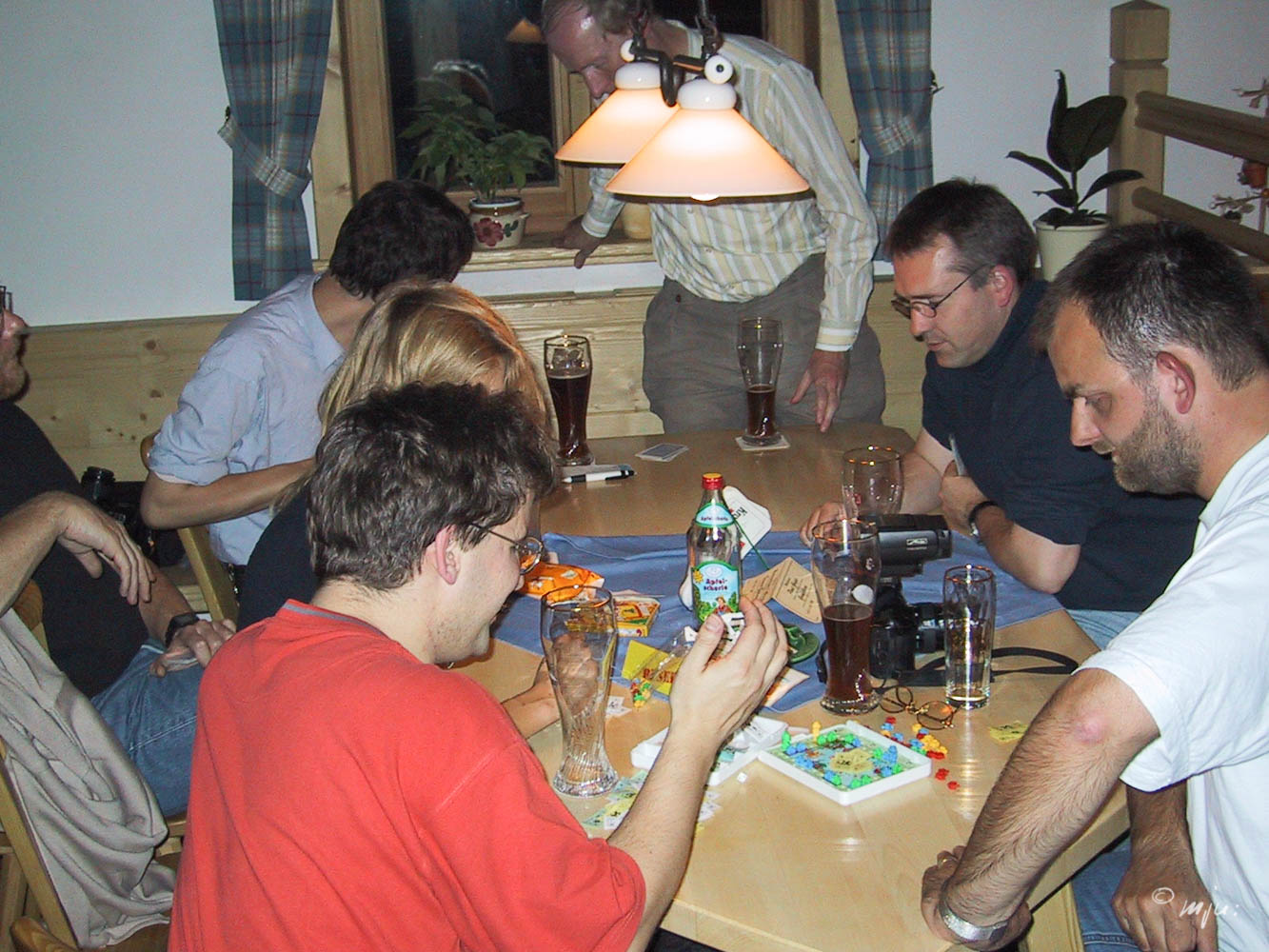 102-0242_IMG