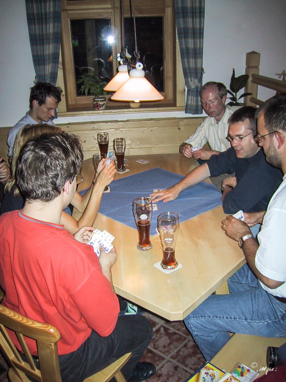102-0243_IMG