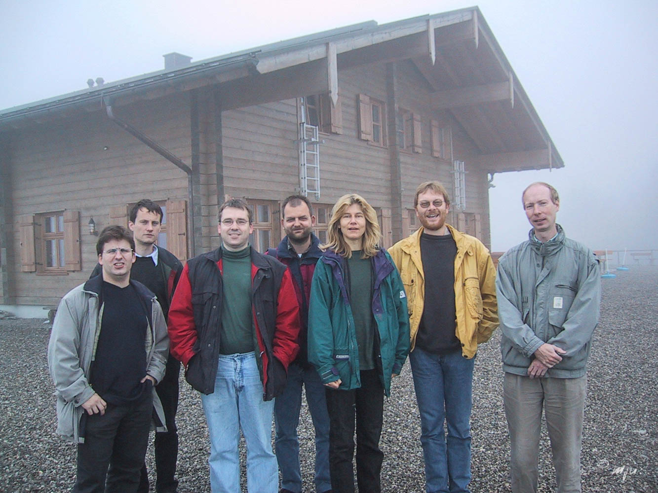 102-0248_IMG