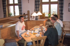 102-0246_IMG